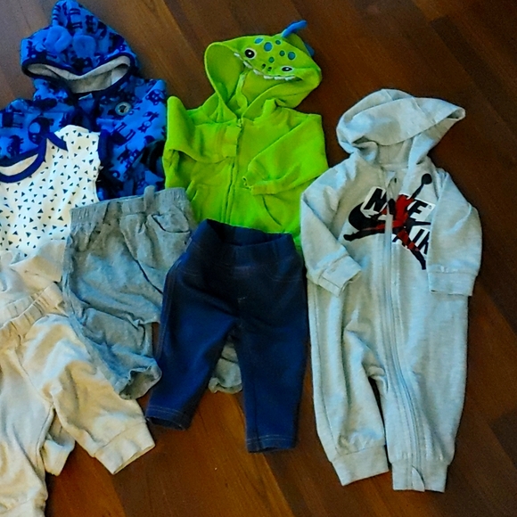 Baby boy bundle 3 to 6 months - Picture 5 of 5